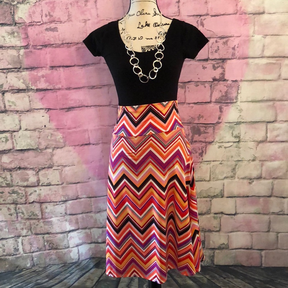 LuLaRoe Azure Skirt NWOT XL